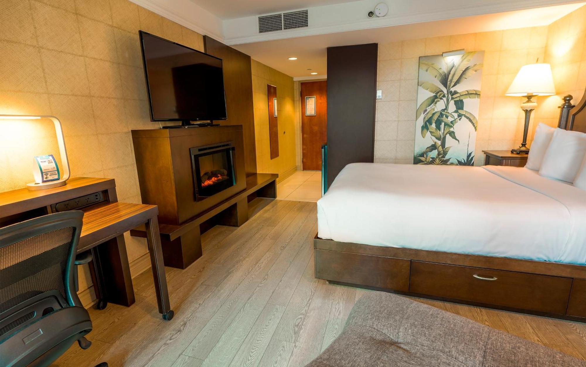 Lhotelquebec Hotel