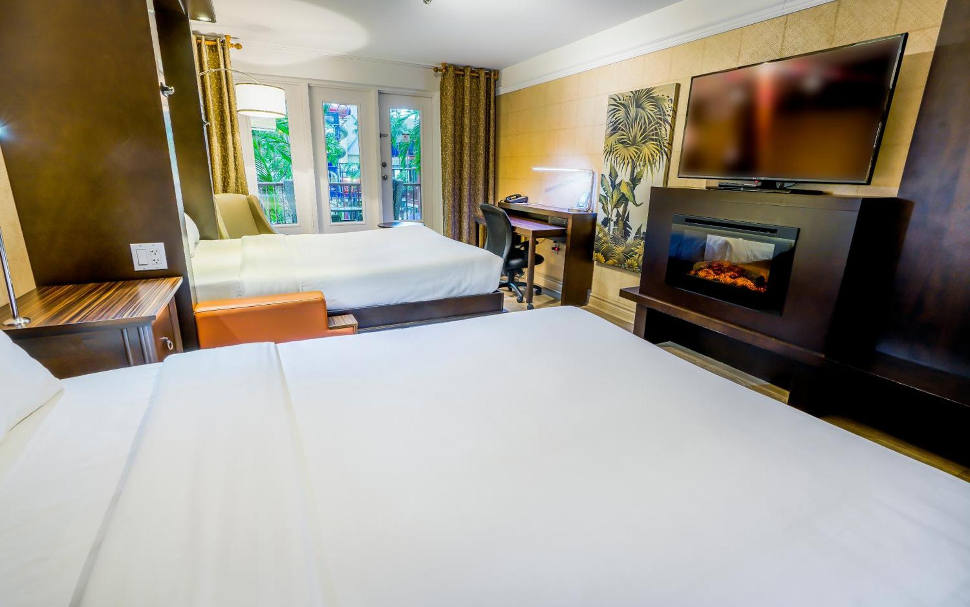 Hotel Lhotelquebec 4*