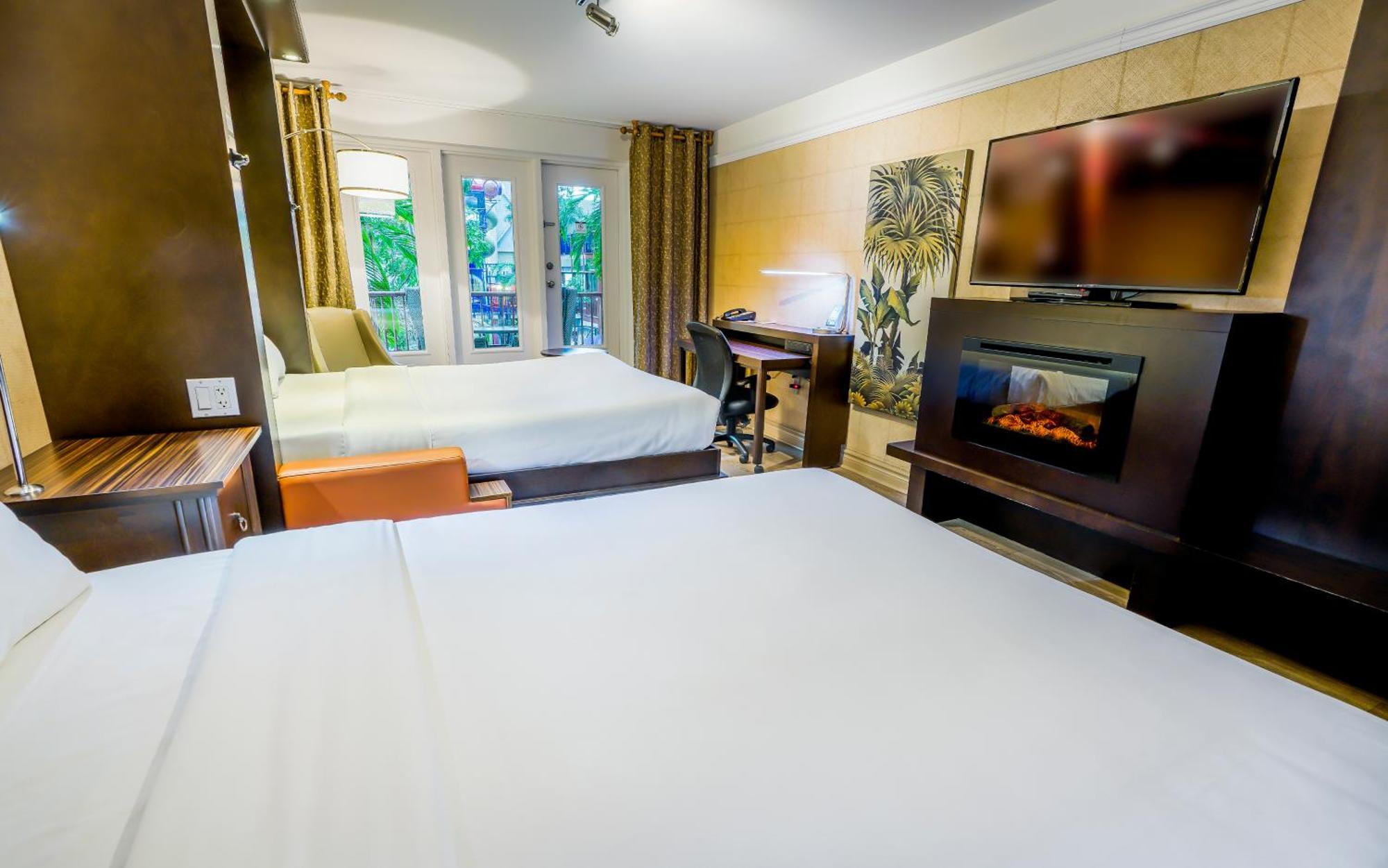 Hotel Lhotelquebec 4*
